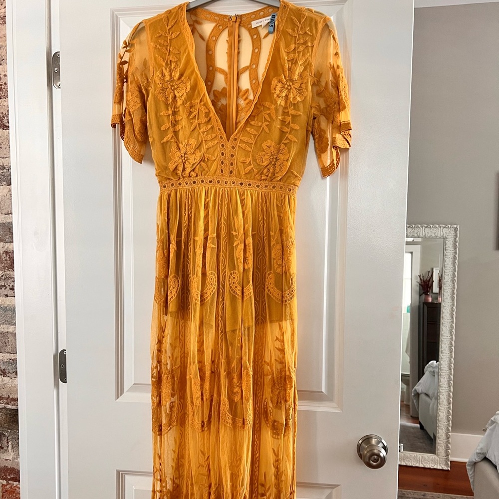Mustard Maxi size S